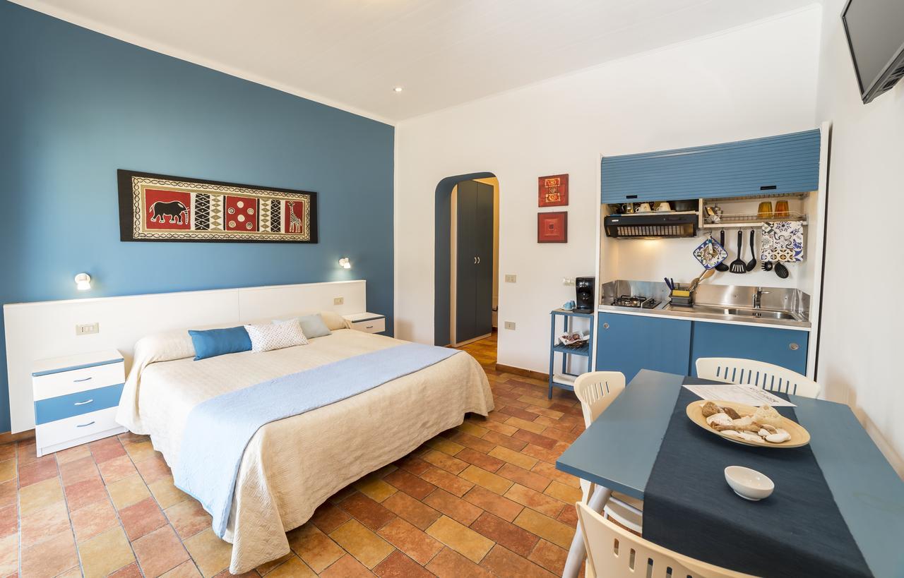 Appartement Le Terrazze Sul Mare à Isola di Ustica Extérieur photo